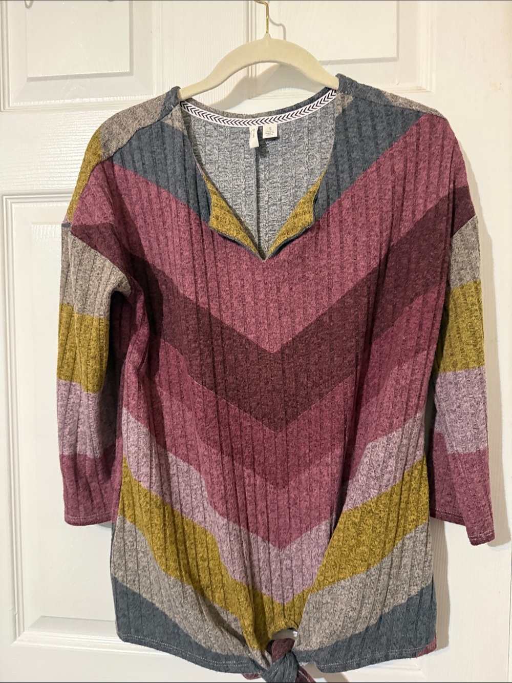 Chevron Ribbed V-Neck Sweater - Pink, Mustard & Gray